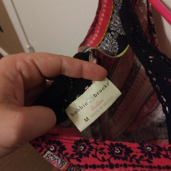 Tank top - Picture 3 of 3